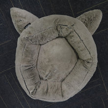 Load image into Gallery viewer, Lassie Dog bed for Cats or Small Dogs