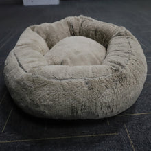 Load image into Gallery viewer, Lassie Dog bed for Cats or Small Dogs